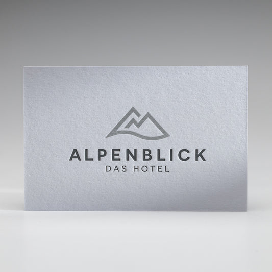 Colorplan Visitenkarte mit Heißfolienprägung: Beispiel ALPENBLICK