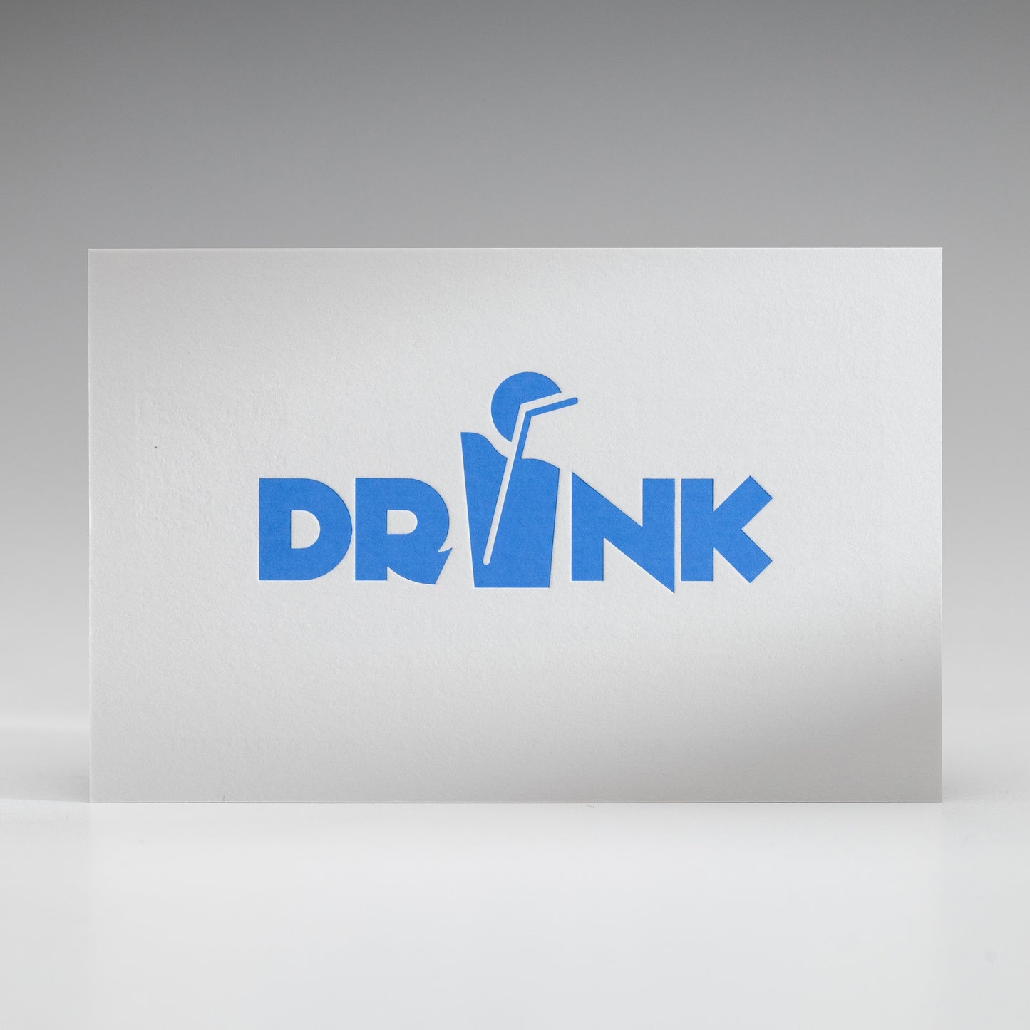Visitenkarte mit Heißfolienprägung: Beispiel Drink blau