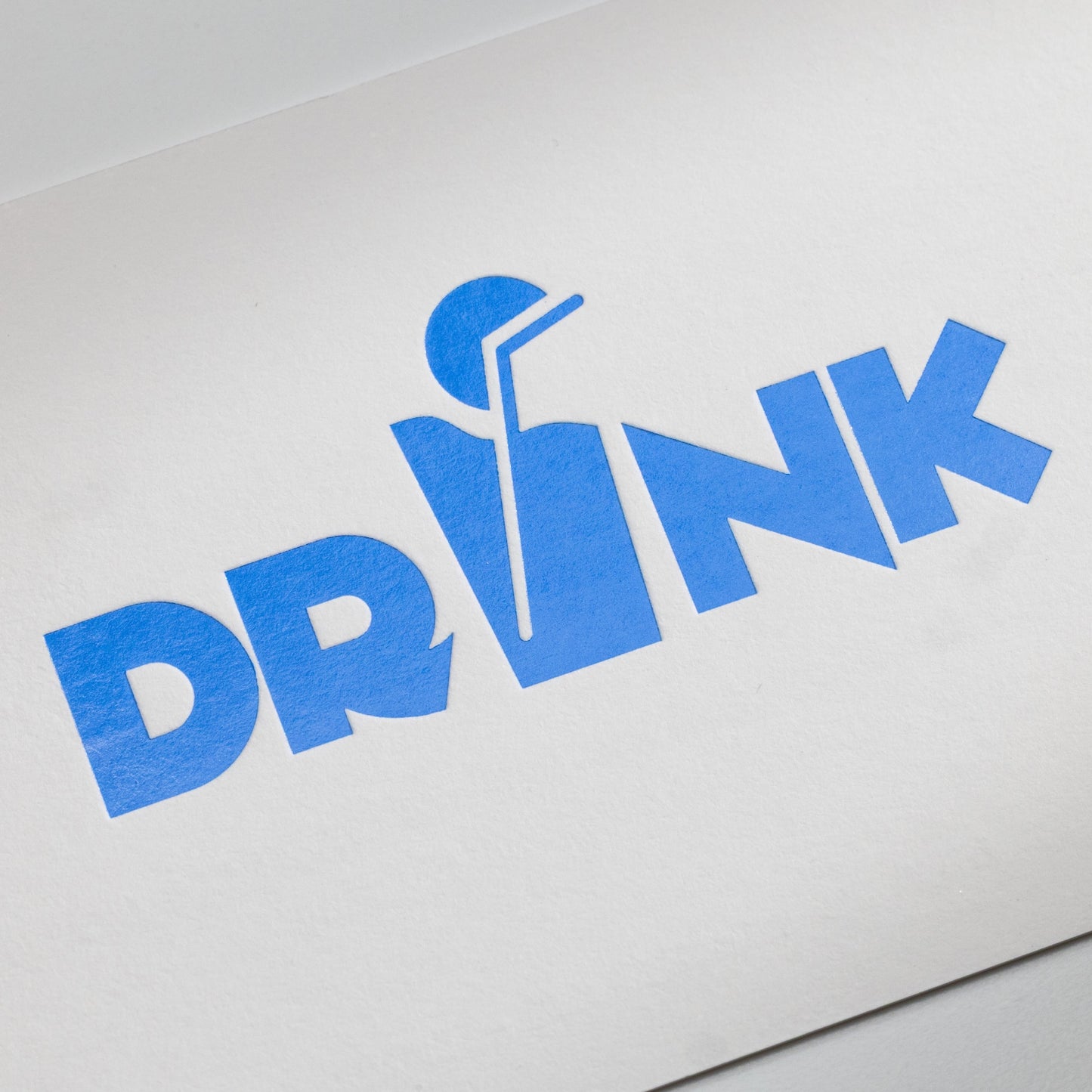 Visitenkarte mit Heißfolienprägung: Beispiel Drink blau