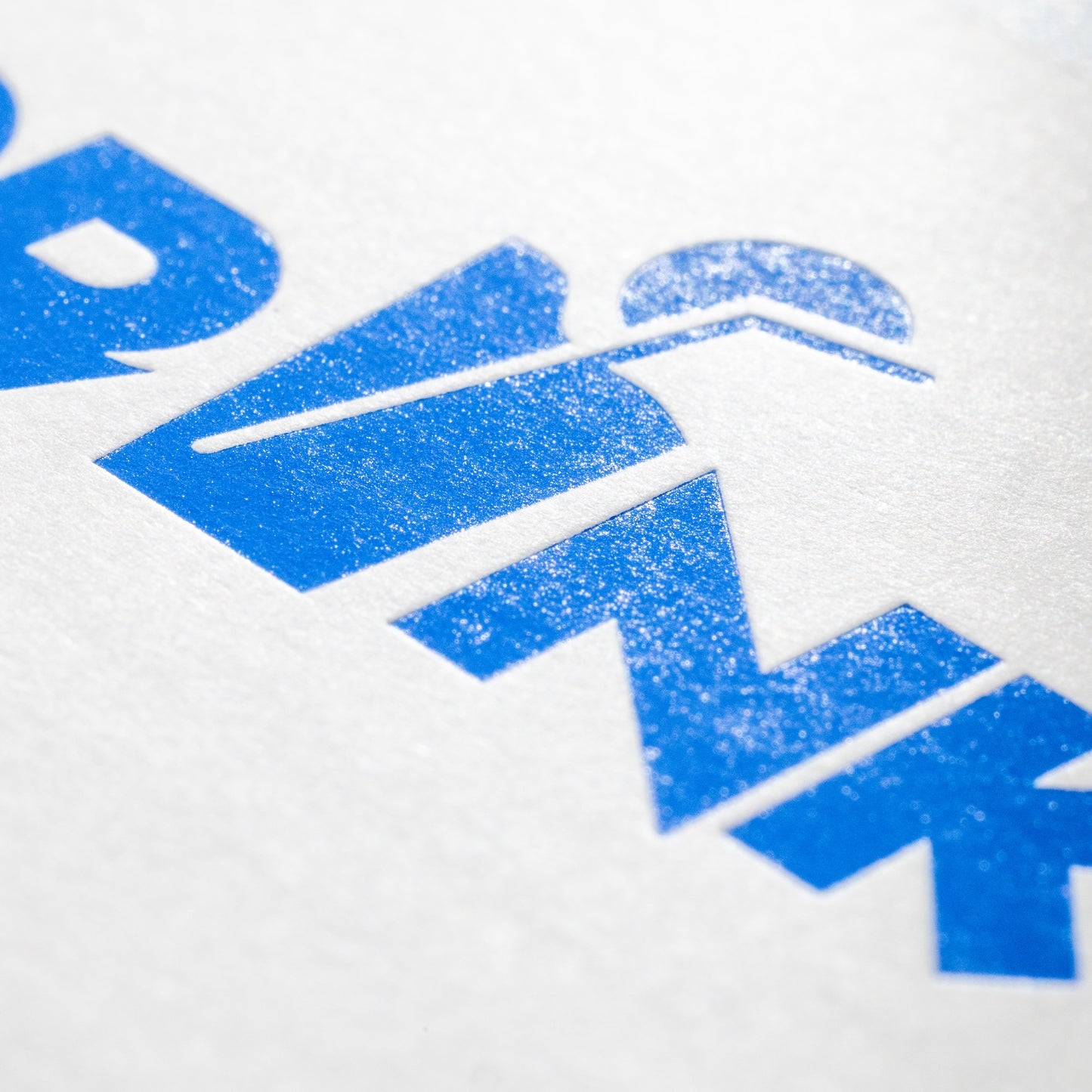 Visitenkarte mit Heißfolienprägung: Beispiel Drink blau