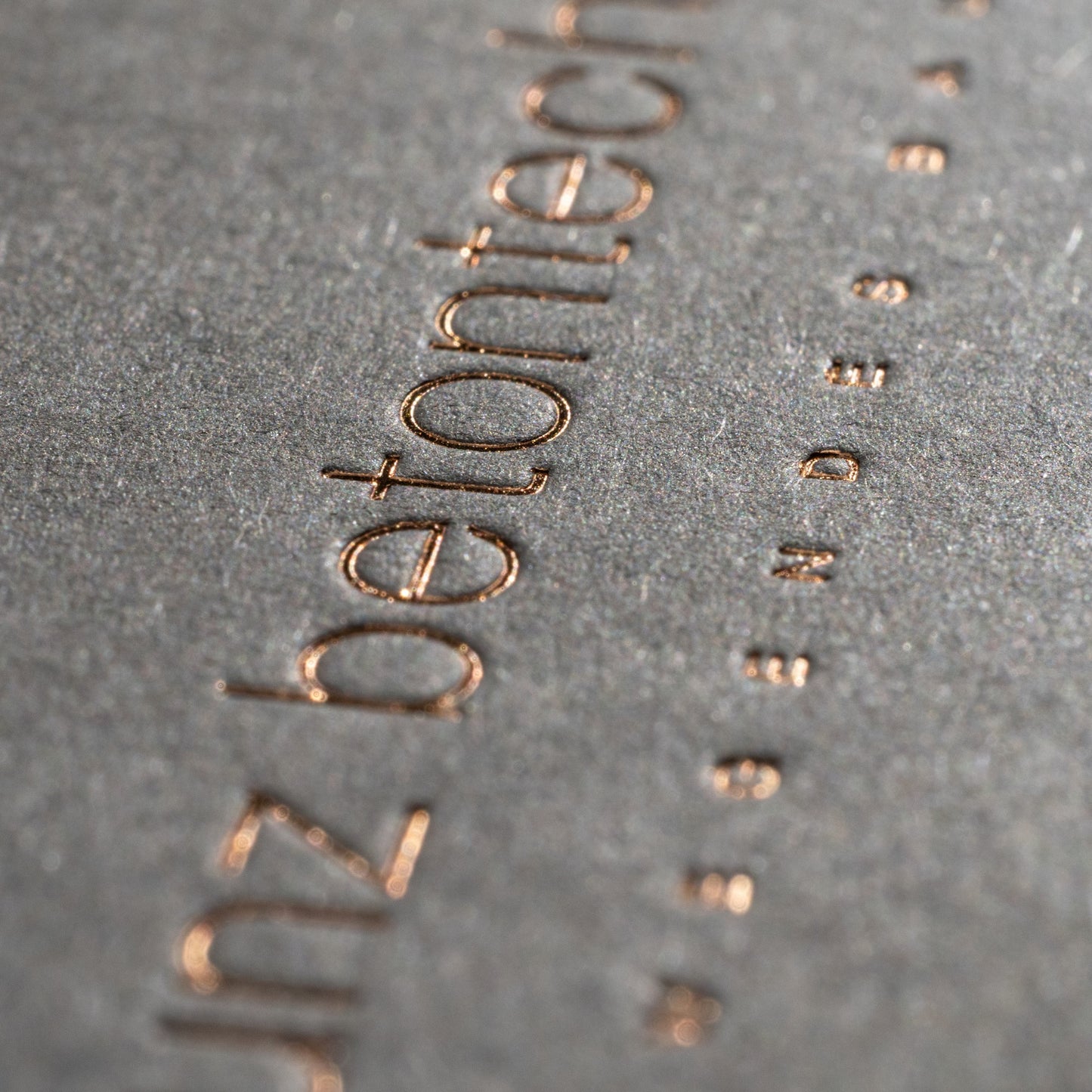 Colorplan Visitenkarte mit Heißfolienprägung: Beispiel KUNZ BETONTECHNIK