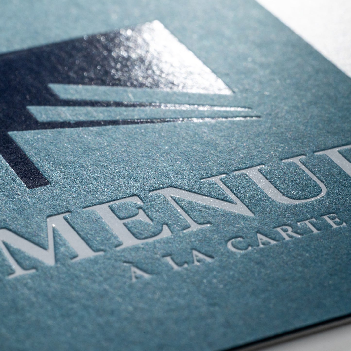 Gmund Colors Visitenkarte kaschiert: Beispiel MENUE À LA CARTE