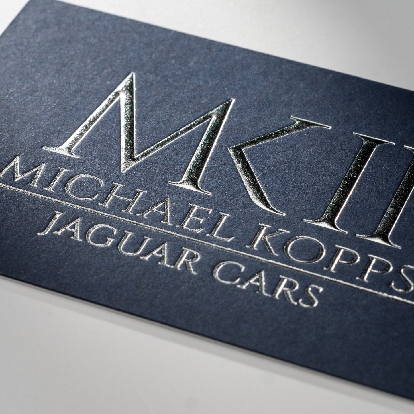 Visitenkarten mit Reliefprägung in silber Beispiel MK II